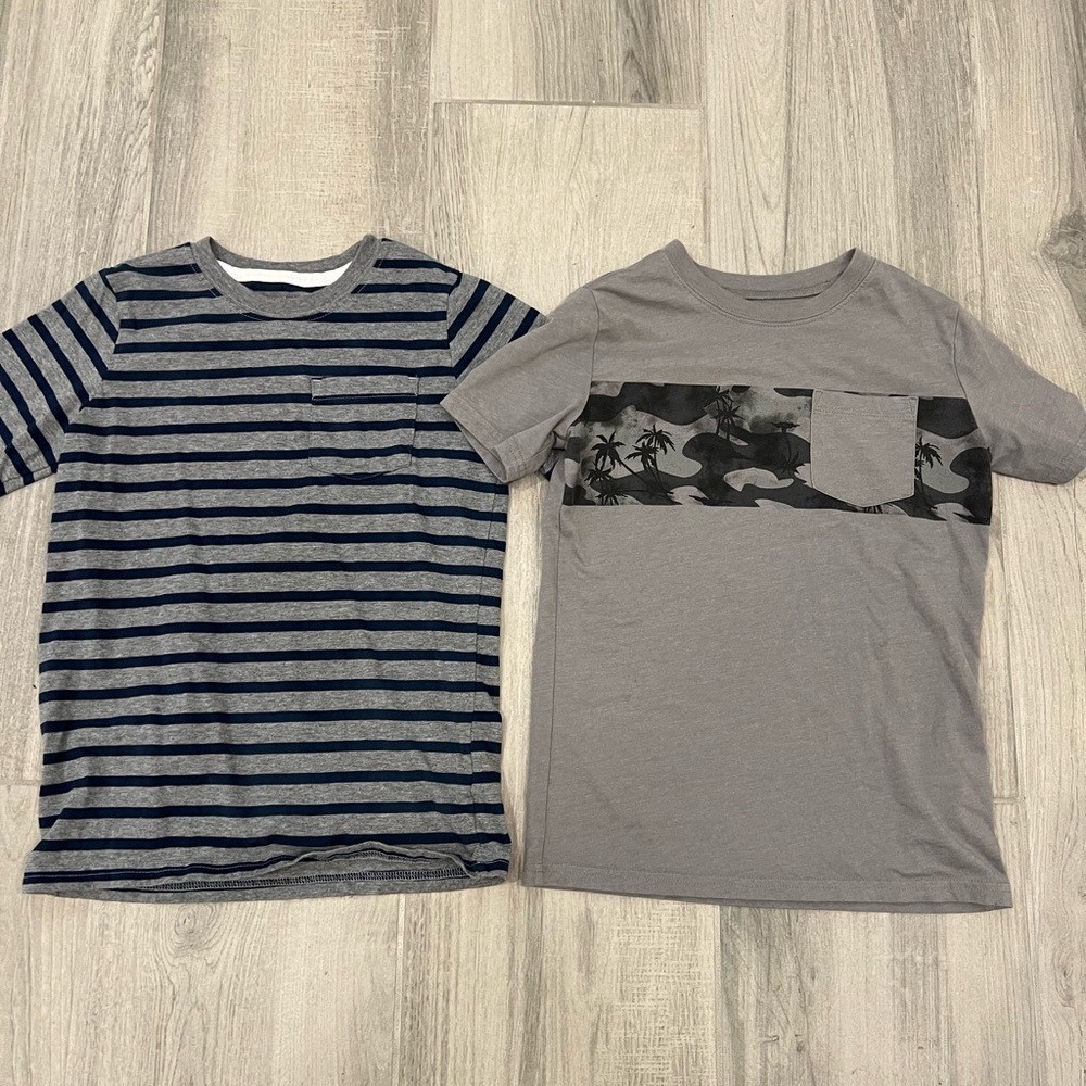 Carter’s Boys T-shirts sz 10 Soft, Short Sleeve Pocket T-shirt Bundle